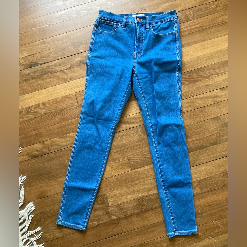 Sz 28 Madewell 10” Rise Skinny Roadtripper